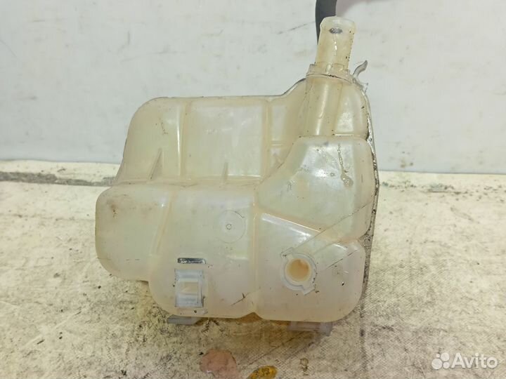 Бачок расширительный Opel Astra J