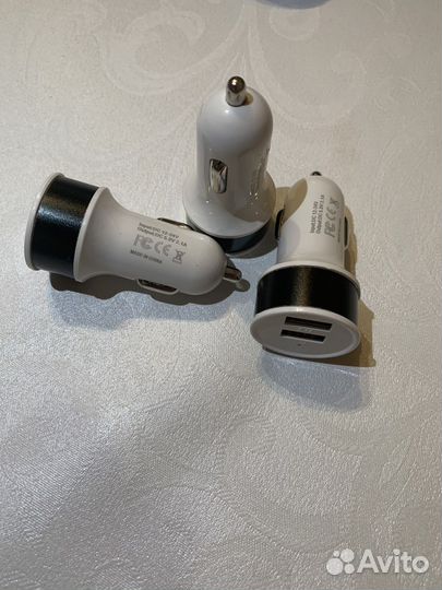 Автомобильный зарядное устройство для телефона