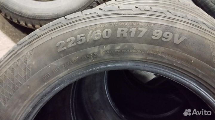 Kumho Crugen HP71 225/60 R17