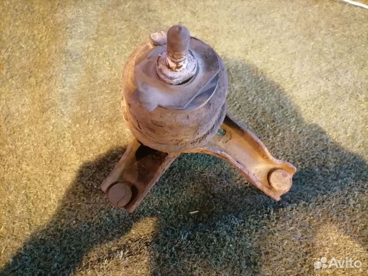 Опора двигателя (подушка двс) передняя правая 1236