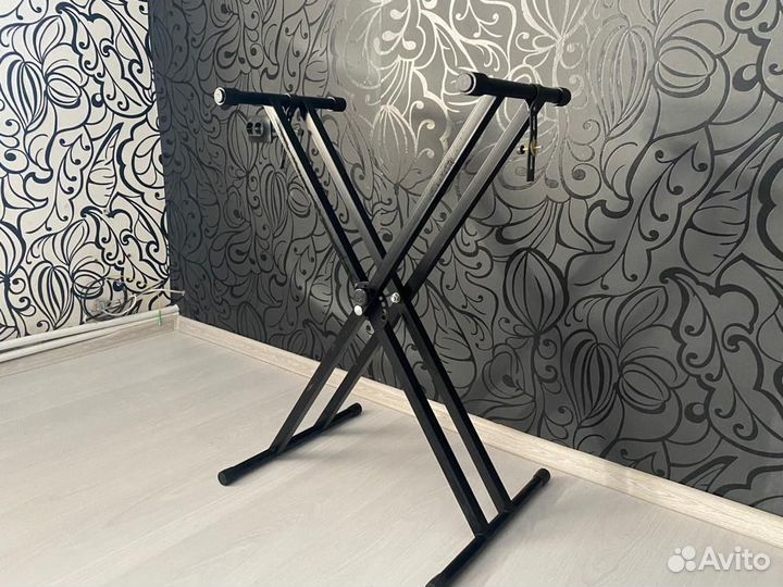 Стойка для клавишных