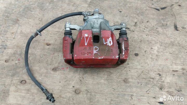 Суппорт тормоз пер правый Toyota Camry V40 06-11г