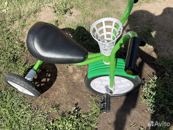 Велосипед зубренок трехколесный