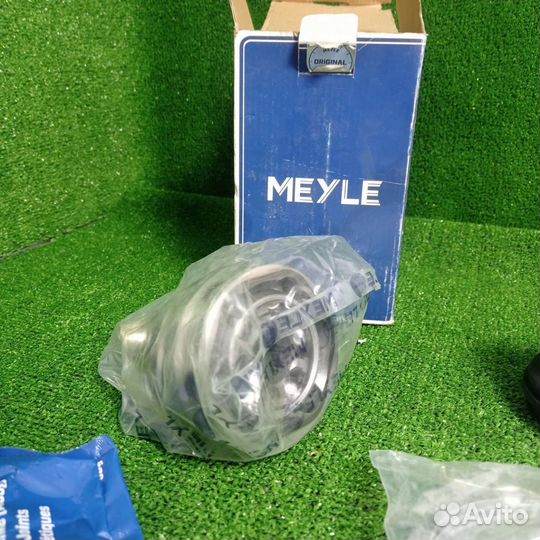 Шрус наружний Skoda Oktavia Tour, VW Golf 4 новый