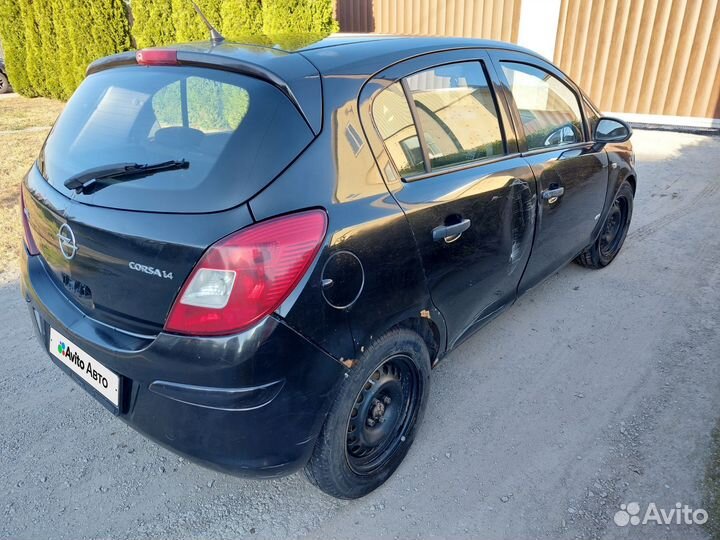 Opel Corsa 1.4 МТ, 2008, битый, 190 000 км