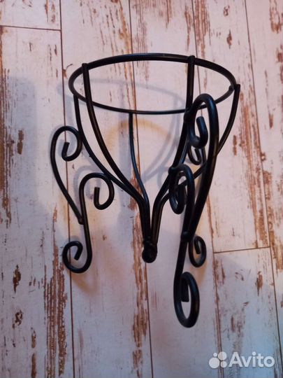 Кашпо горшок для цветов