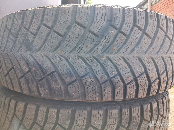 Michelin X-Ice North 4 205/60 R16 96T