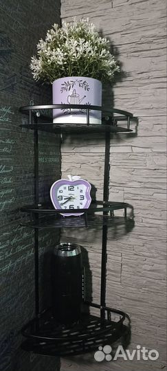 Угловая полка для ванной