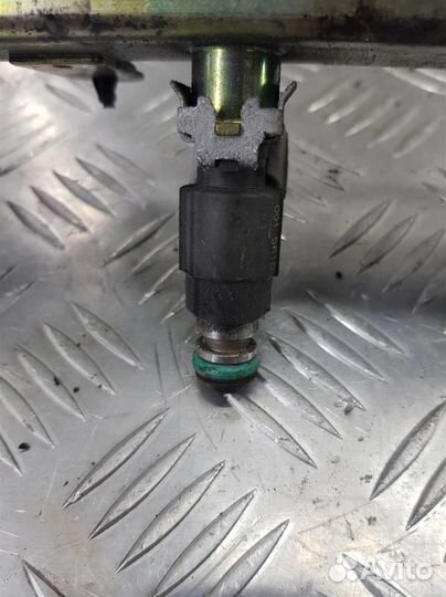 Форсунка топливная nissan X-trail T30 2000-2007 1