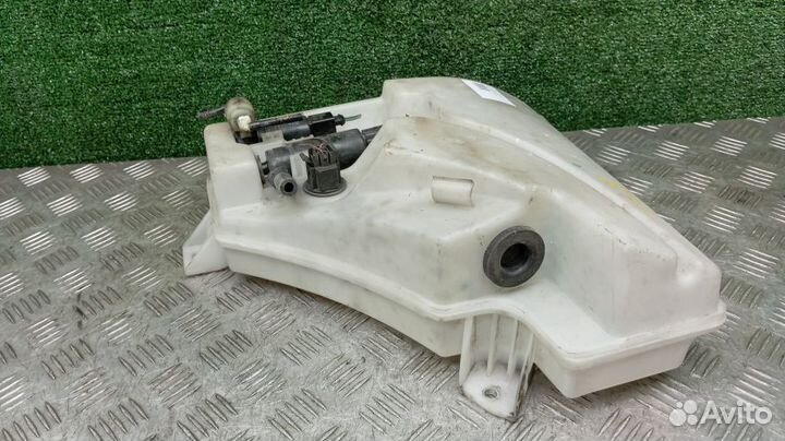 Бачок стеклоомывателя Porsche Cayenne