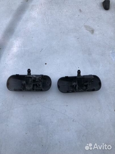 Форсунки омывателя стекла Volkswagen Jetta 6