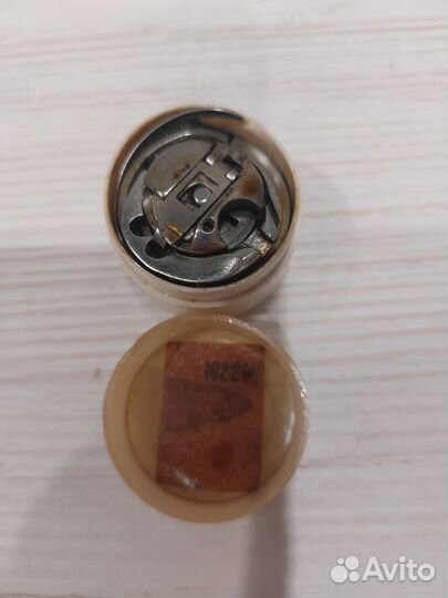 Челнок для швейной машины 1022