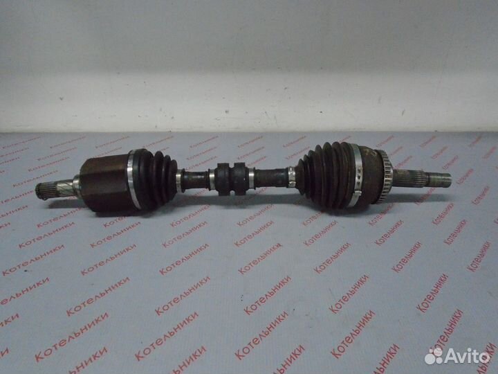 Nissan 39101-AV315 Вал приводной левый