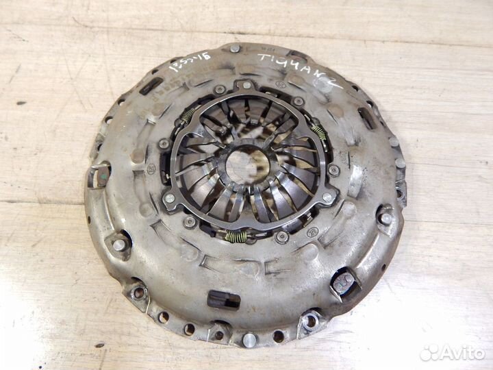 Маховик VW Tiguan 2.0 CBA Полный привод (135 зуба)