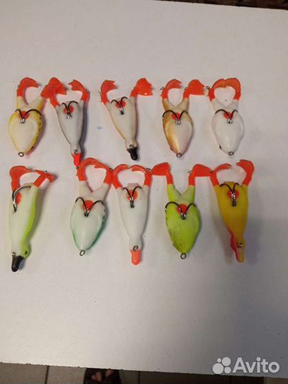 Лягушка утка бегающая на щуку приманка воблер