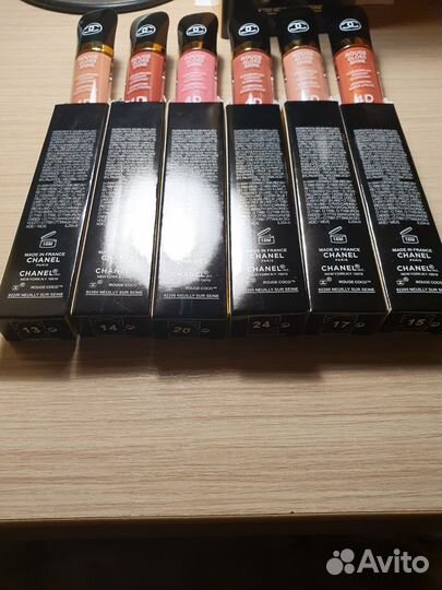 Блеск для губ chanel