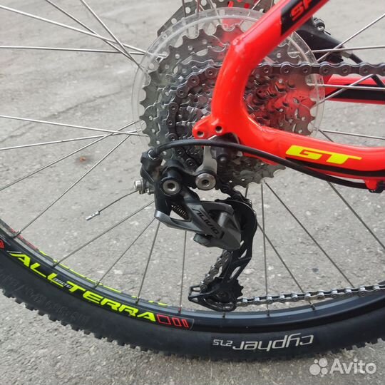 Велосипед GT Avalanche. 27.5