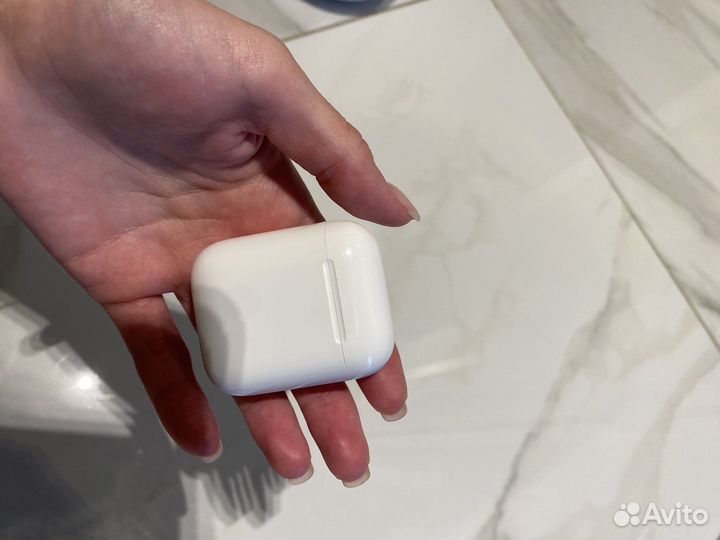 AirPods 1го поколения