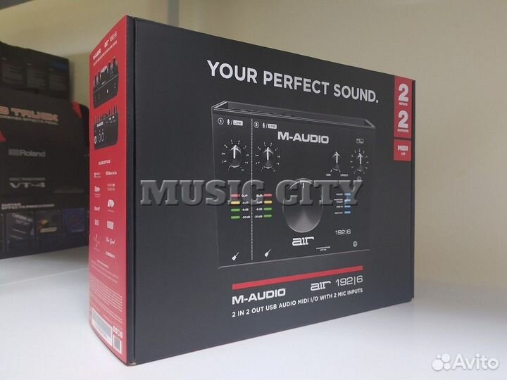 M-Audio AIR 192 - 6 аудиоинтерфейс