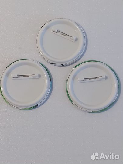 Значки на заказ