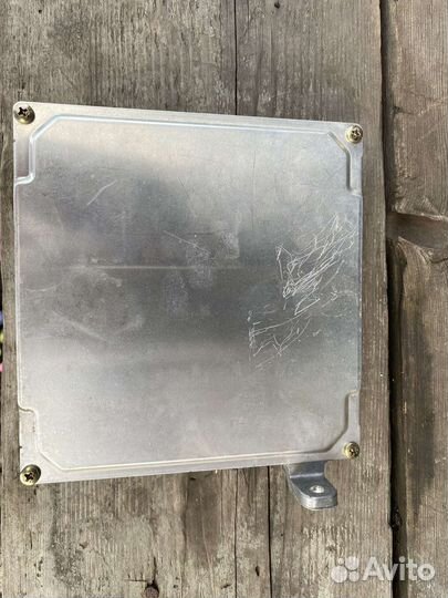 Блок управления двигателем