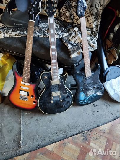 Электрогитара