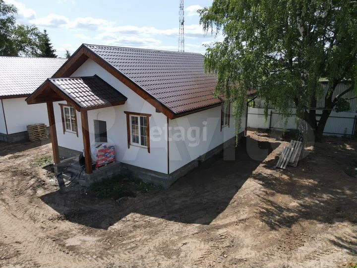 Дом 81 м² на участке 5 сот.