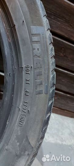Pirelli Winter Sottozero 3 245/45 R18