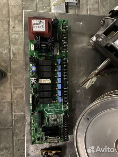 Unox 603 газовый пароконвектомат