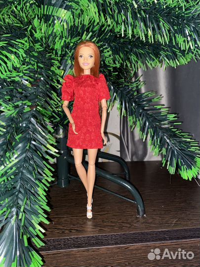 Кукла барби