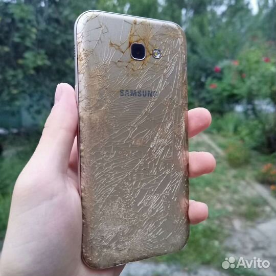 Телефон Samsung galaxy a7 2017