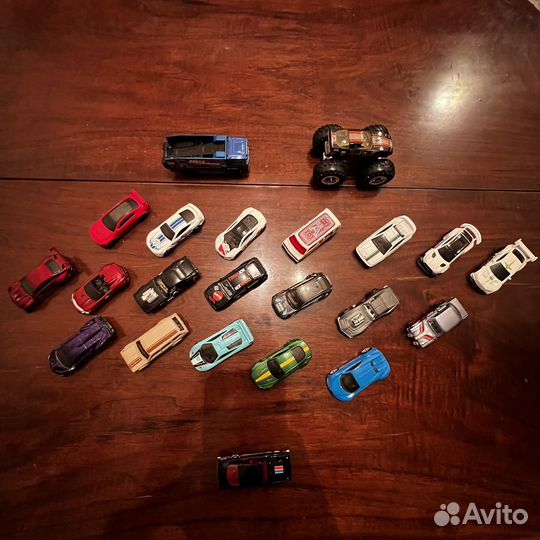 Hot wheels premium TH мейн