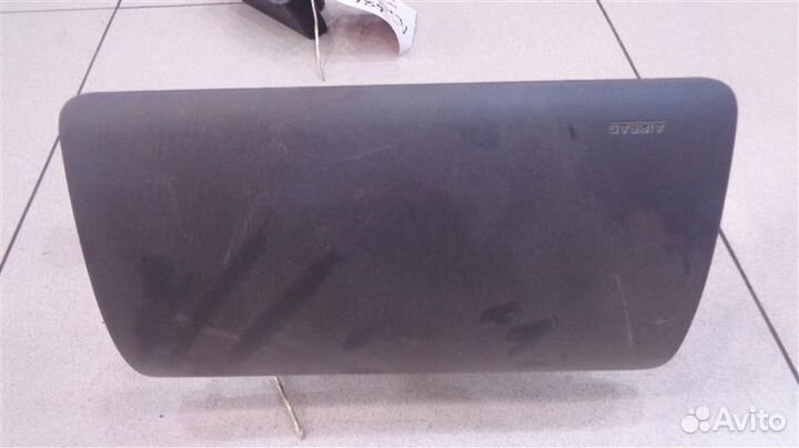 Подушка безопасности пассажирская в торпедо Ford