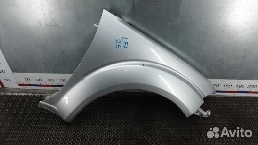 Крыло переднее правое nissan navara D40 (LEA26EC01