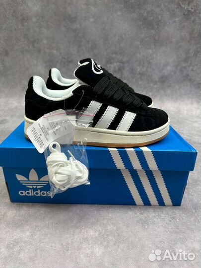 Адидас кампус