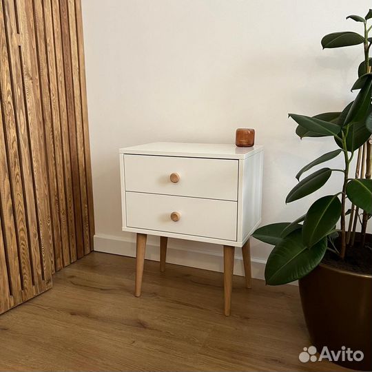 Тумба прикроватная