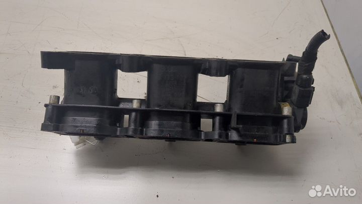 Коллектор впускной Audi A6 (C6), 2006