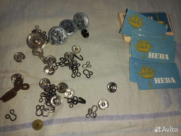 Нитка-резинка,крючки