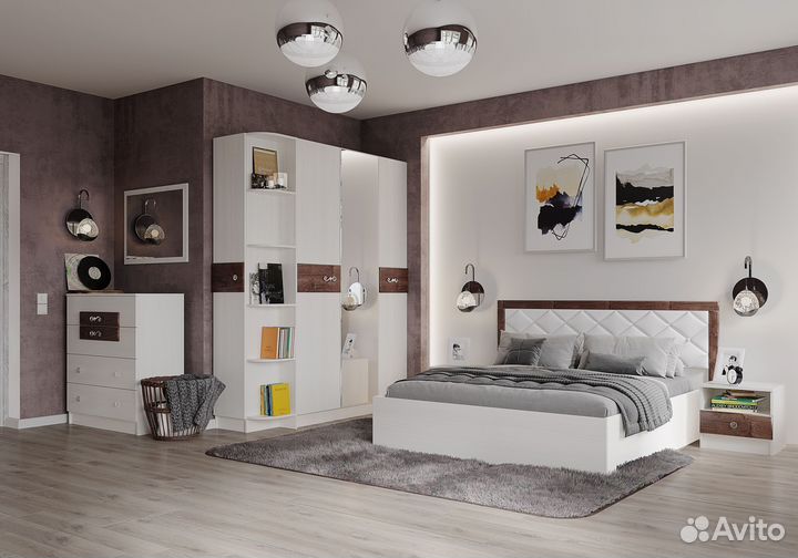 Зеркало в рамке