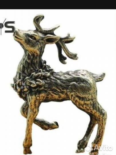 Новая миниатюрная фигурка Олень