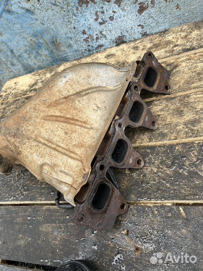 Выпускной коллектор Renault Symbol,Clio 1.4 16V