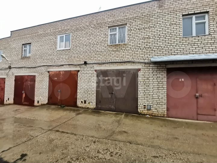 Гараж