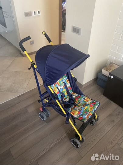 Прогулочная коляска