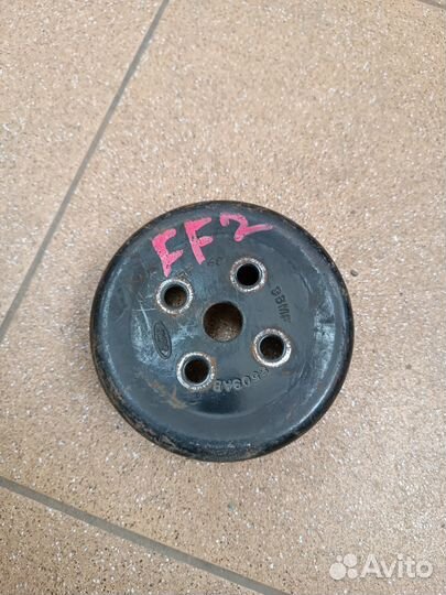 Шкив помпы Ford Focus II, Ford C-MAX 1,4-1,6