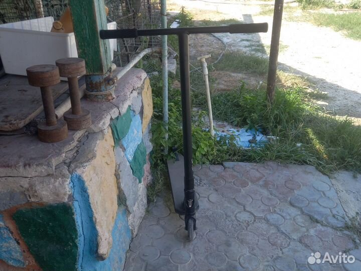 Трюковой самокат