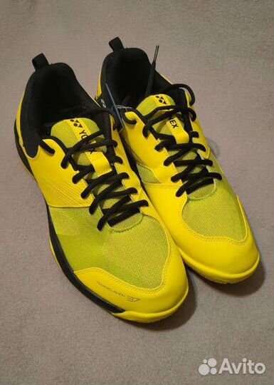 Кроссовки Yonex power cusion