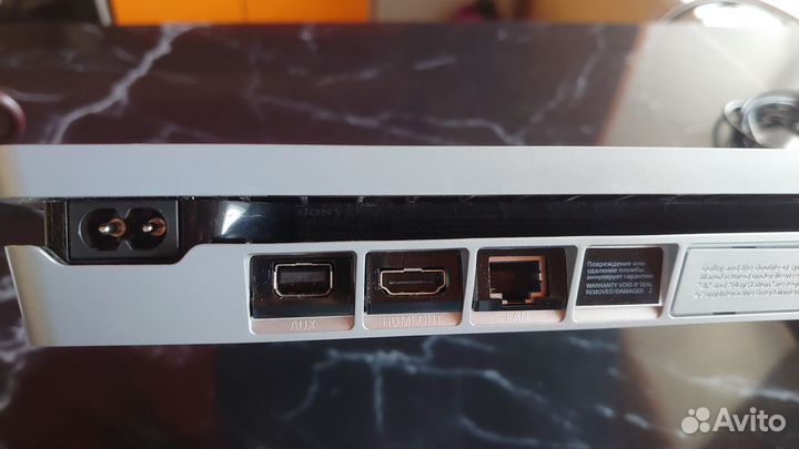 Игровая приставка ps4