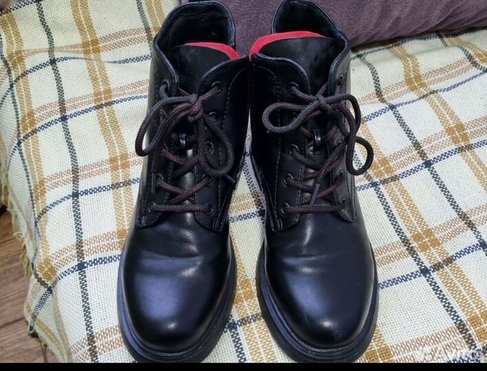 Ботинки женские 37 размер