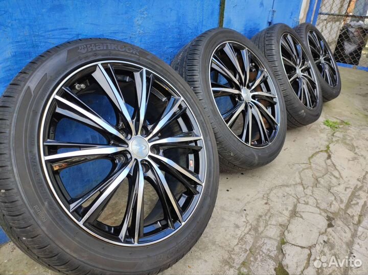 Weds Leonis на шинах Hankook 225/45/18