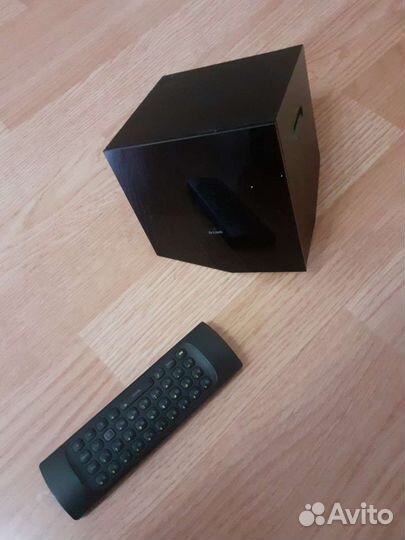 Медиаплеер D-Link DSM-380 Boxee Box Wireless